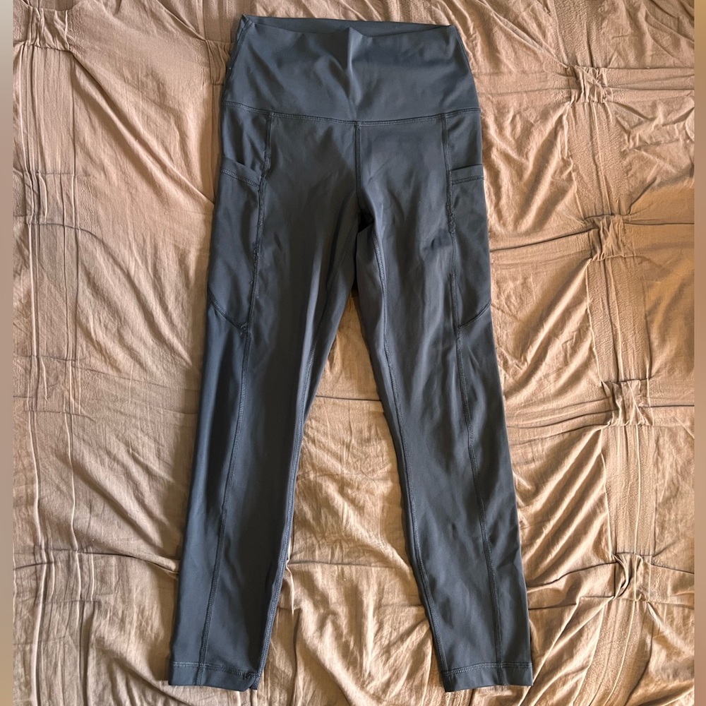 Blue/Navy Leggings With Pockets